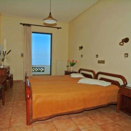 Apellis Hotel Lambi  Екстериор снимка